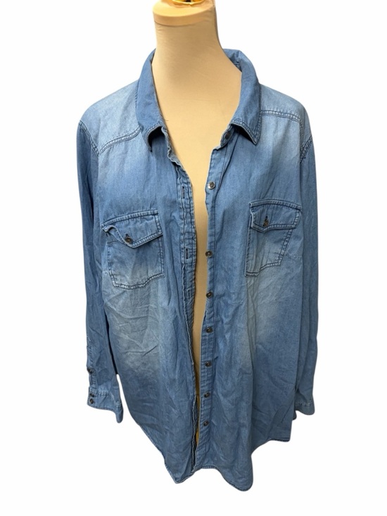 torrid Tops - Torrid Light Wash Denim Button Down Shirt Chambray 3X